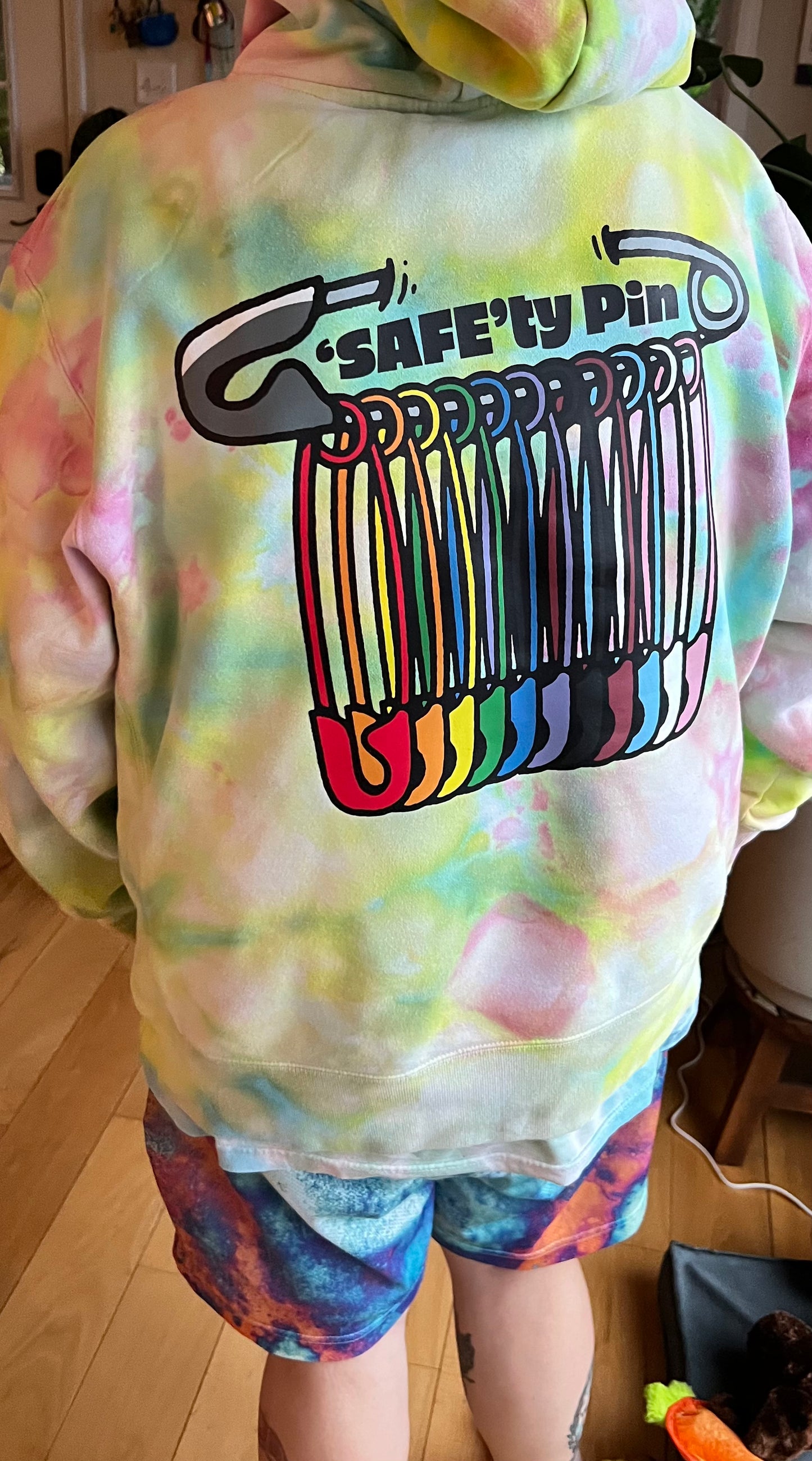 ‘SAFE’ty Pin Transfer on Custom Dyes
